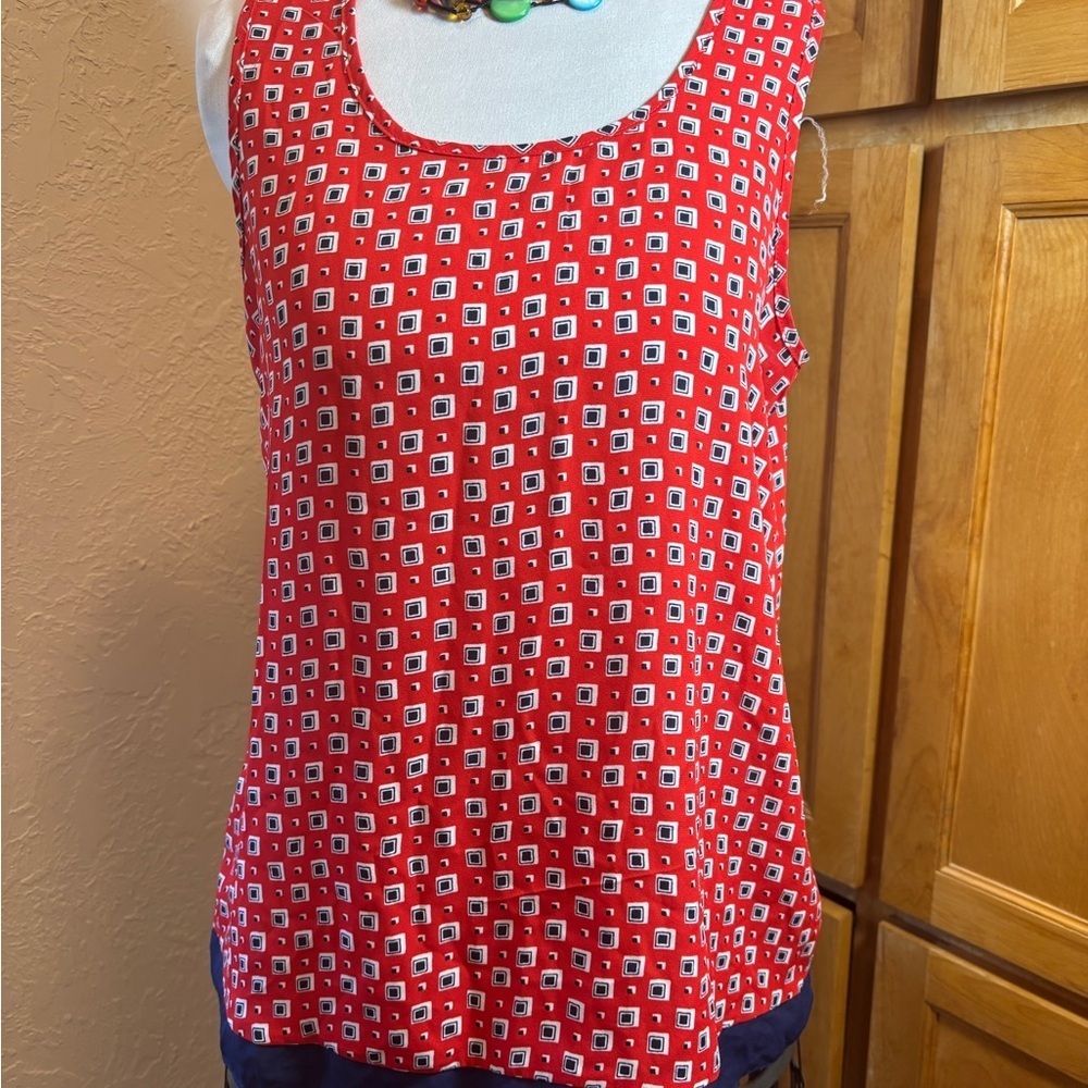 Zac & Rachel Red and White Geometric Tank Top‎